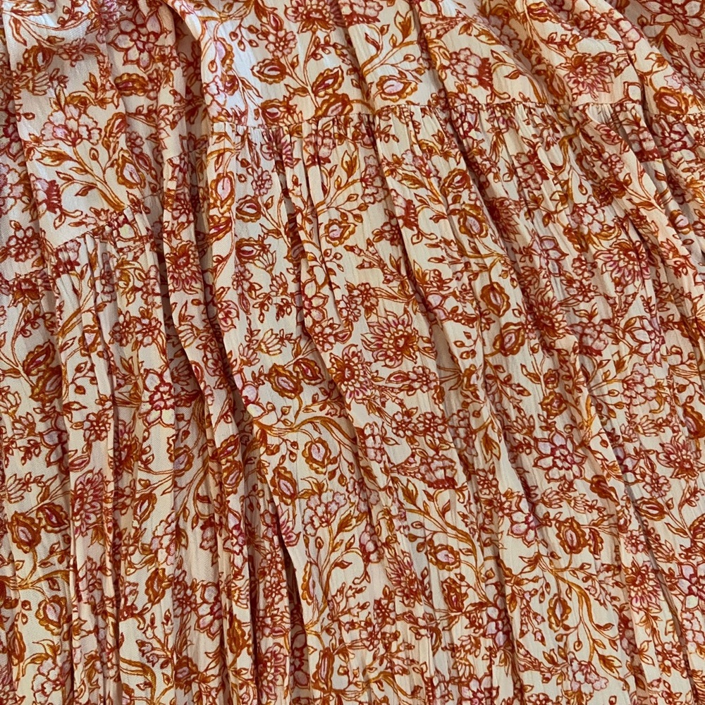 Old navy sundress - Picture 3 of 4